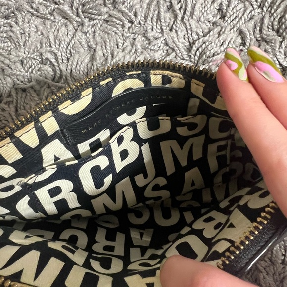 Black Leather Crossbody Bag - Picture 3 of 6